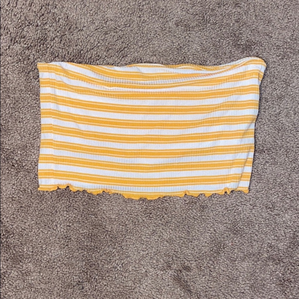White and yellow tube top!